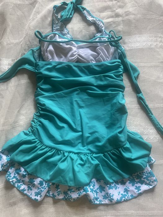 Продам купальник