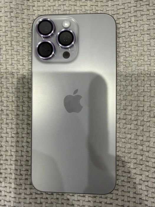 Iphone 15 pro max 256gb natural titanium, battery 88%