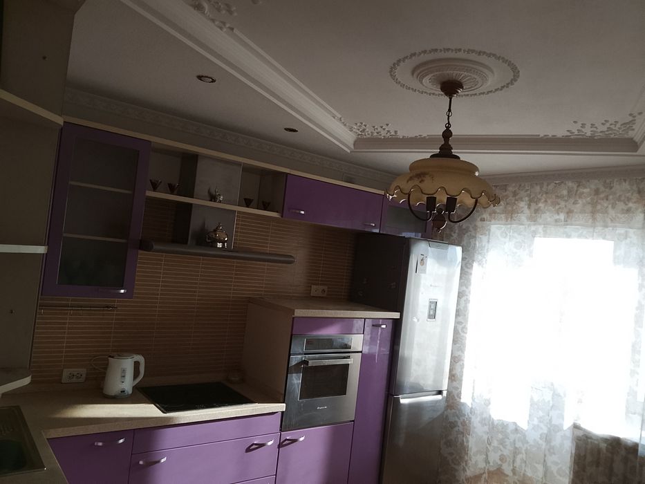 Холодильник на запчасти даром