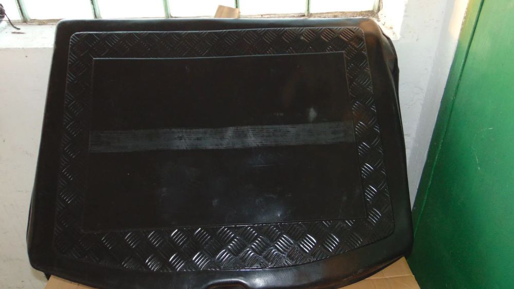 Tavita Portbagaj Mazda 3 an 2006-2009