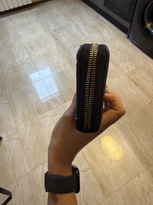 Оригинално портмоне GUESS