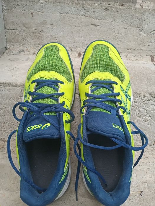 Маратонки Асекс.почти нови .