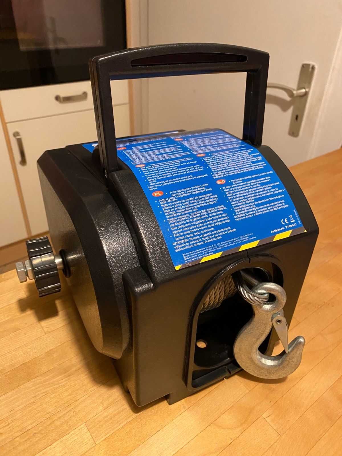 Преносима електрическа лебедка 12V, 2700kg гр. София 7-ми 11-ти ...