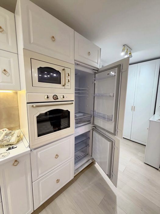 Apartament 3 camere | Complet renovat | Totul NOU | – Titu