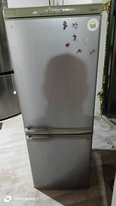 Холодильник сатылады