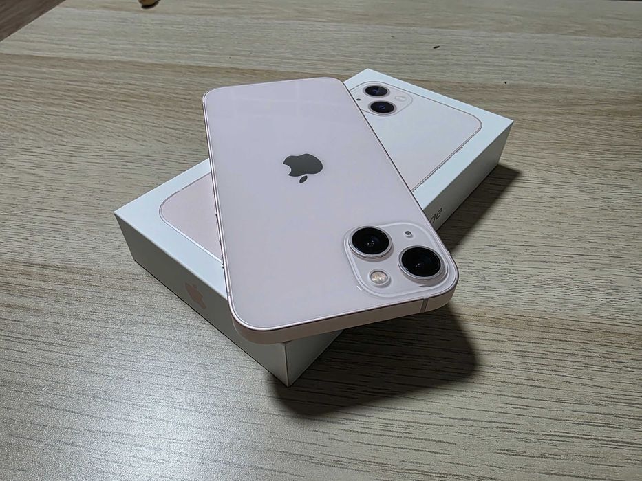 Iphone 13 roz 128gb