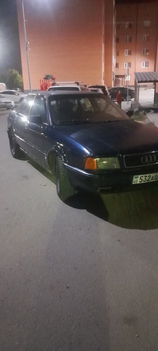 Продам ауди 80 б4