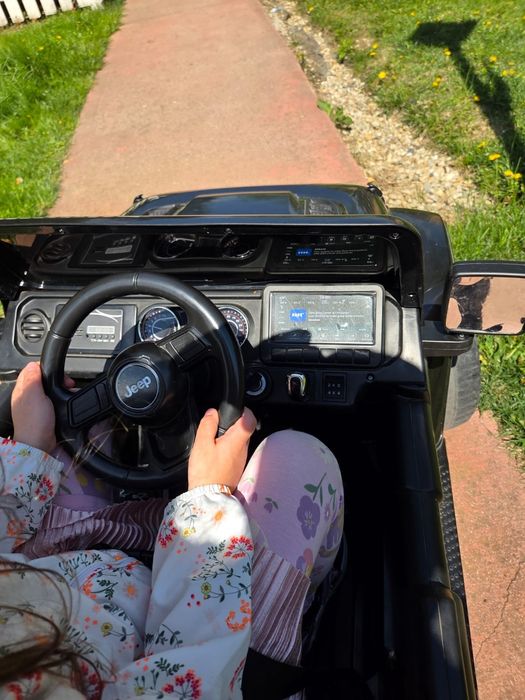Masinuta electrica 4x4 Premier Jeep Wrangler Rubicon, 12V, roti cauciuc EVA, scaun piele