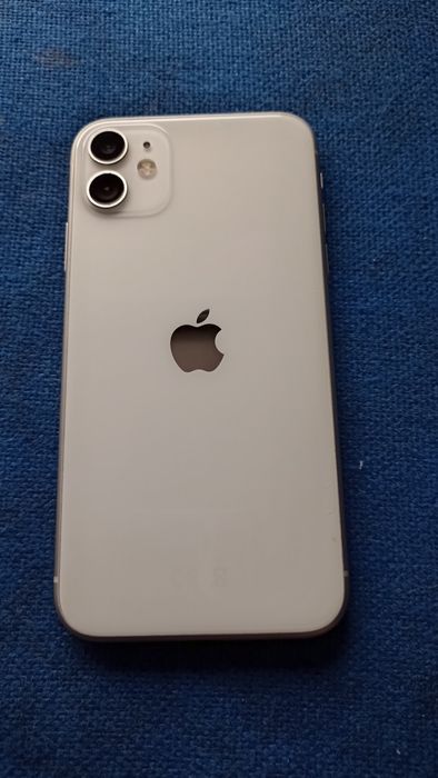 Продам Iphone 11