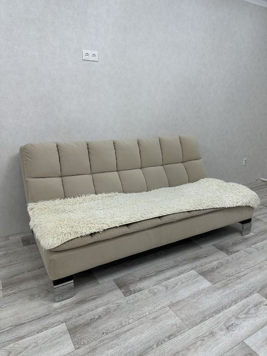 диван для семейного отдыха