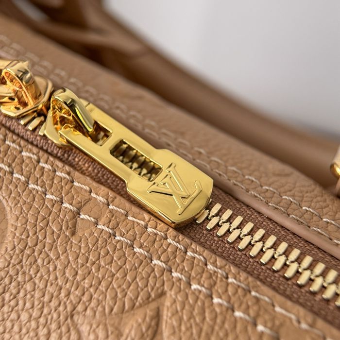 Geanta Louis Vuitton