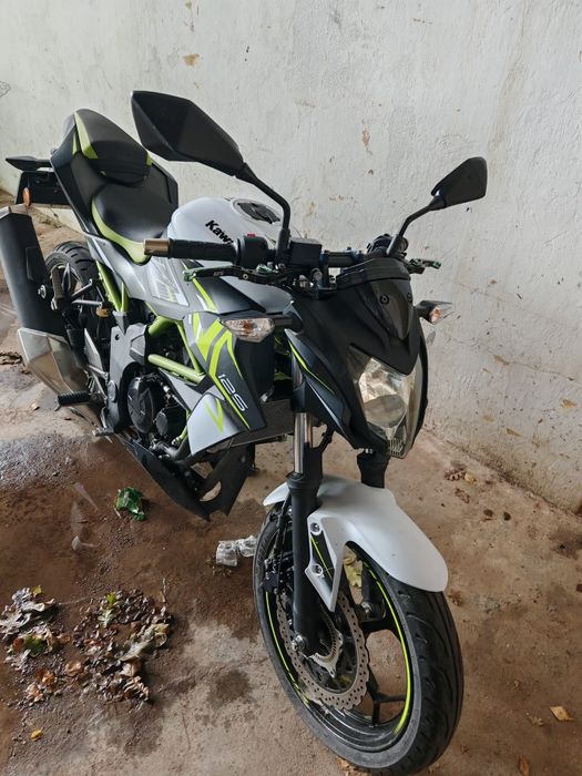 Kawasaki Z125 - 2023