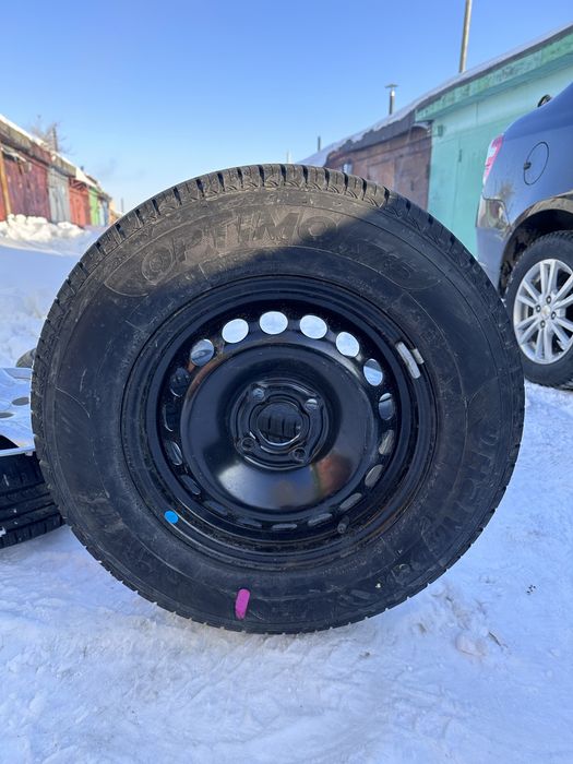 Продам комплект колес