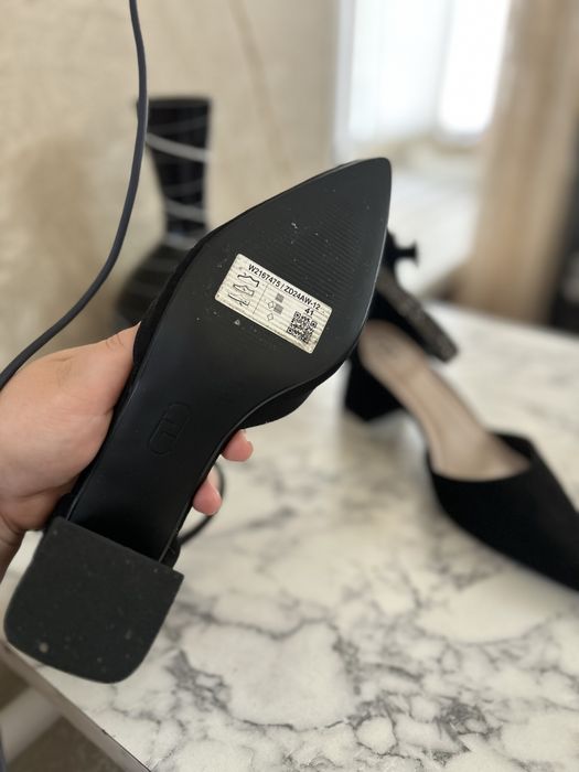 Продам новые женские туфли