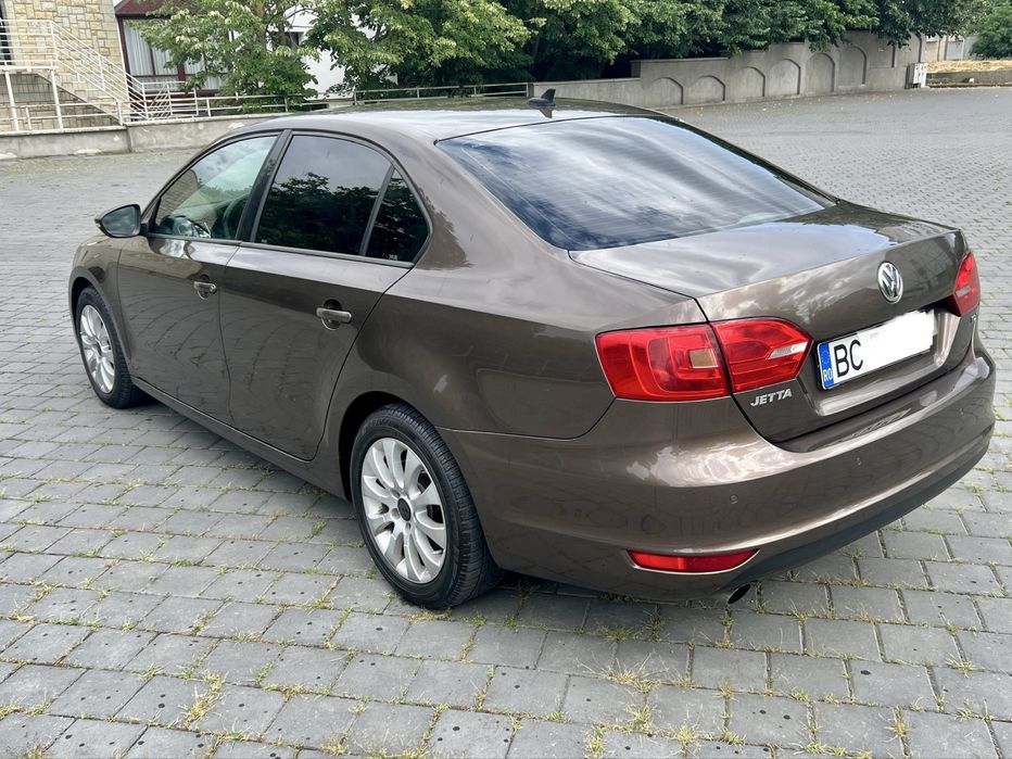 VOLKSWAGEN Jetta 0 — imagine 2