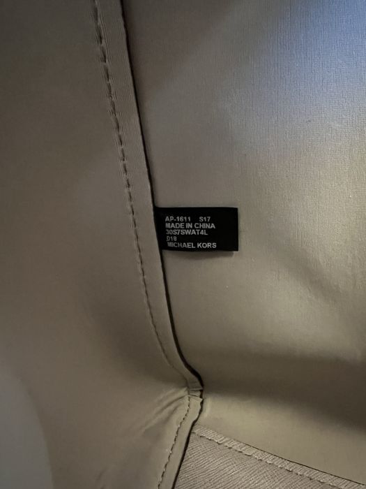 Дамска чанта естествена кожа Michael Kors