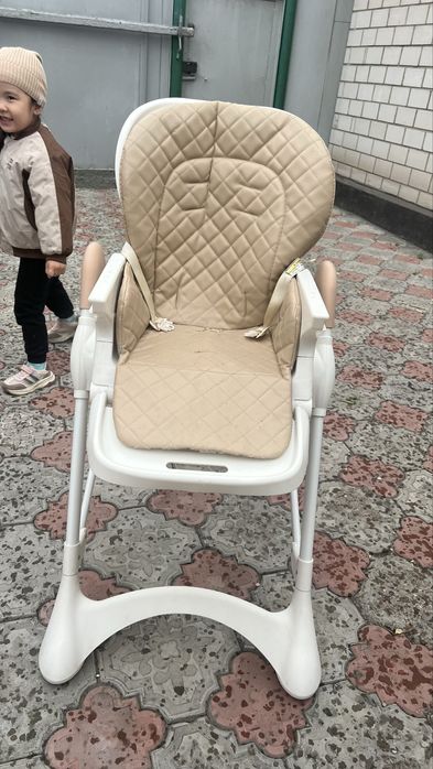 Продам детский стул