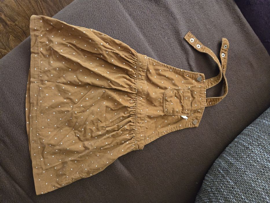 Sarafan raiat pentru fetite, marimea 98