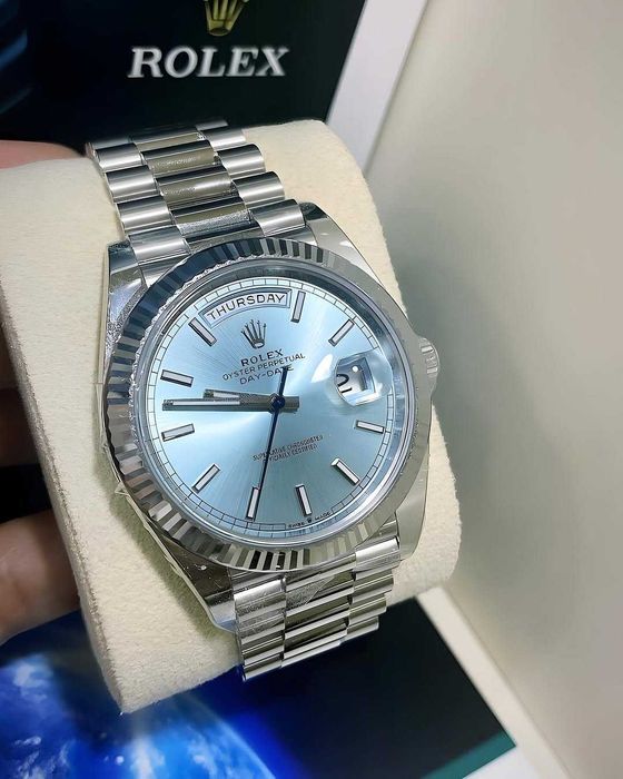 Rolex Day-Date 40mm президент / син