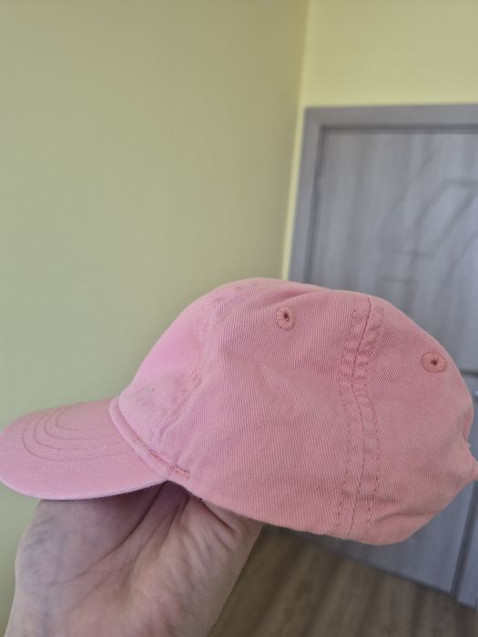Розова шапка за момиче