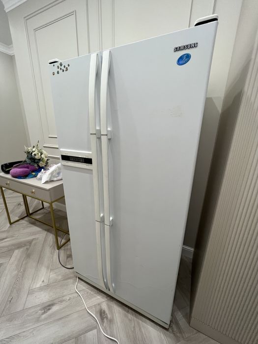 Холодильник самсунг