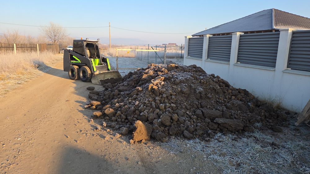 Bobcat, excavator, cilindru compactor – Hărman / Bra