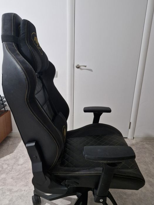 Игровое кресло Cougar Thunder