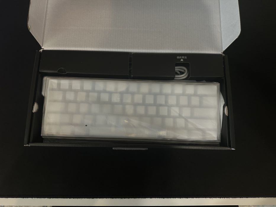 Срочно продам клавиатуру Aula Win 60HE