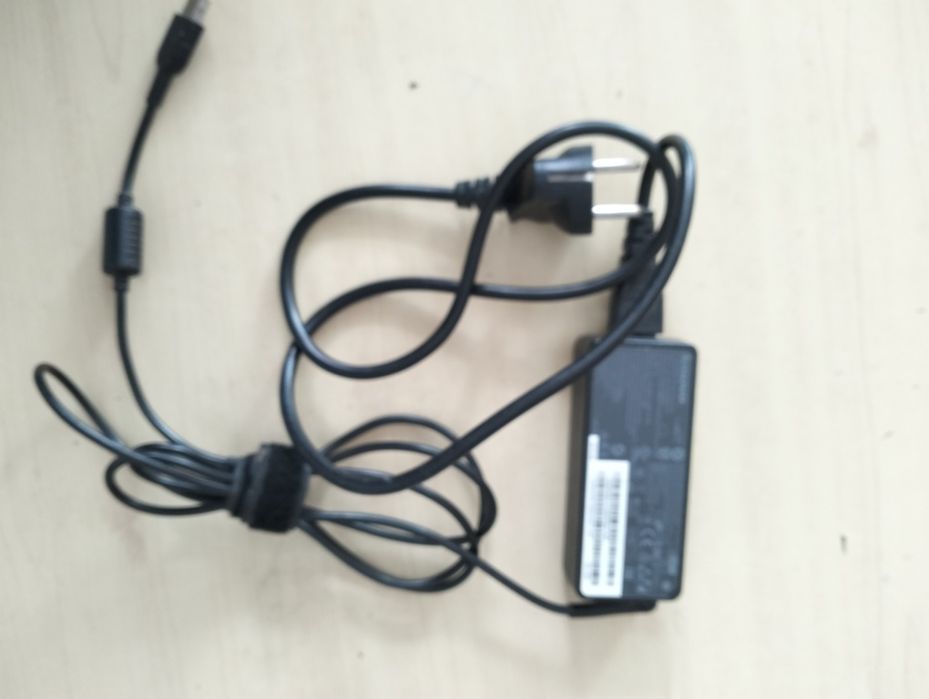 Заредно за Lenovo 65 Вт.