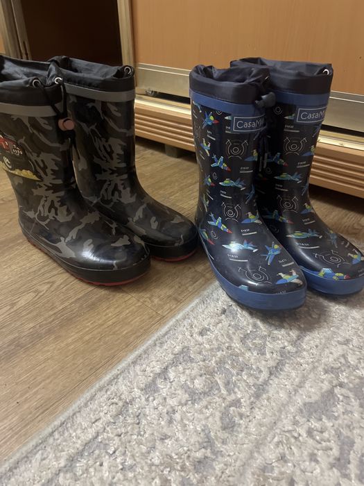 Продам резиновые сапоги