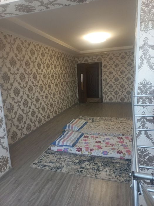 Заканалда 3 хонали квартира сотилади