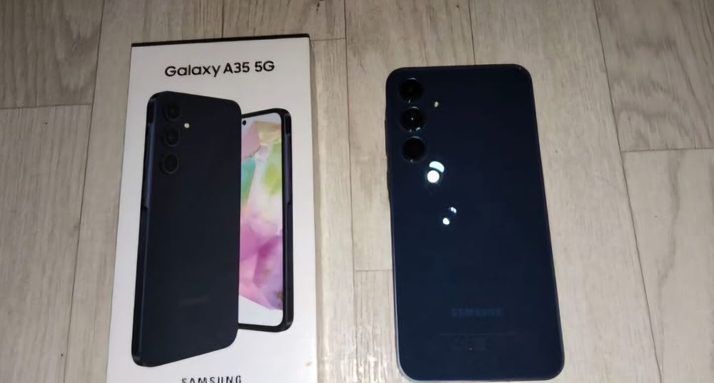 Продам телефон самсунг