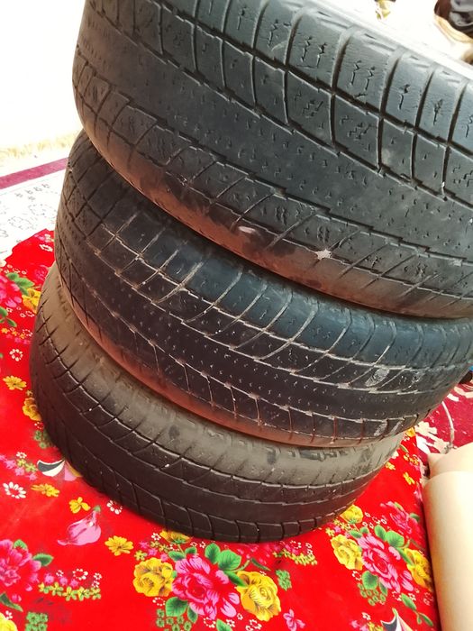 Продается шины бу