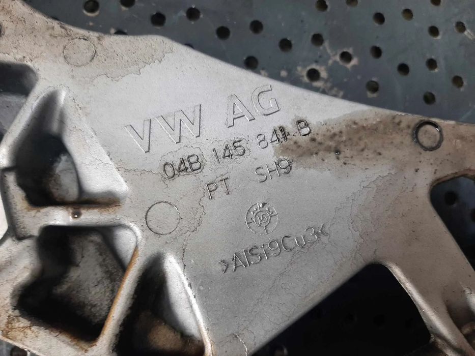 suport radiator  intercooler 1.4 tdi  vw polo 6r skoda fabia 3 rapid audi a1 seat ibiza 04b145841b