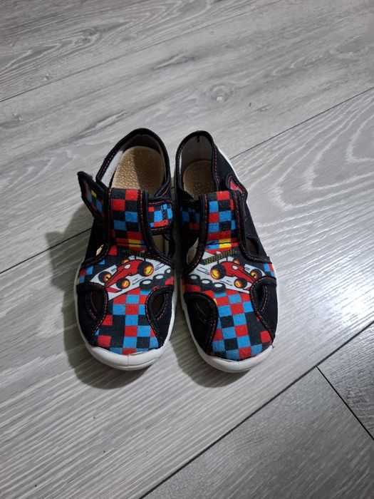 Детски пантофи за момче, 28 номер