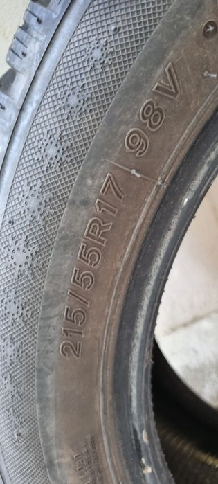 LASSA SNOWAYS 4  215 55 17