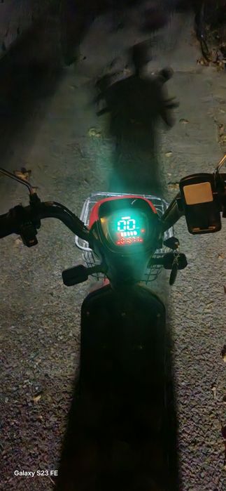 Skutr 35 km/h tezligi holati yaxshi