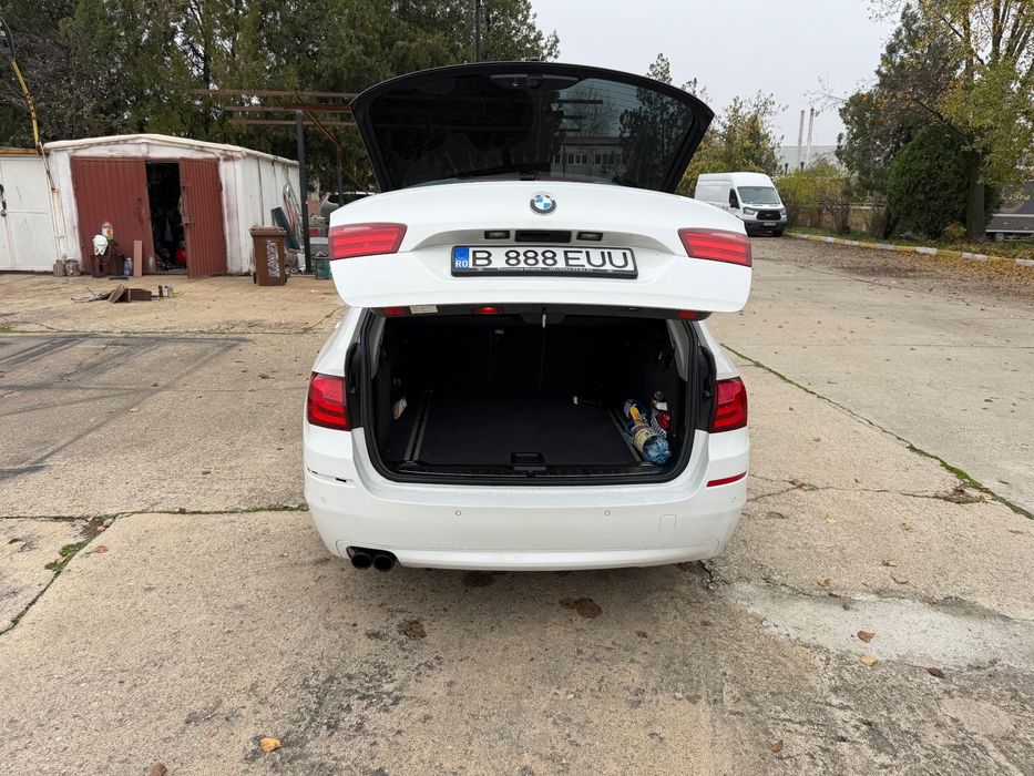 BMW Seria 5  525xD