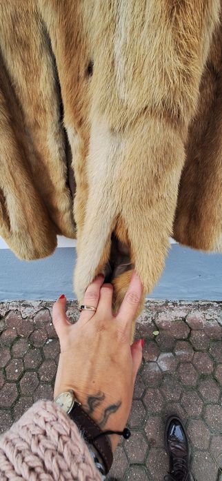 Haina de blană scurtă