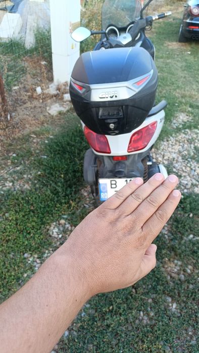 Scuter Yamaha Xmax 250 2011