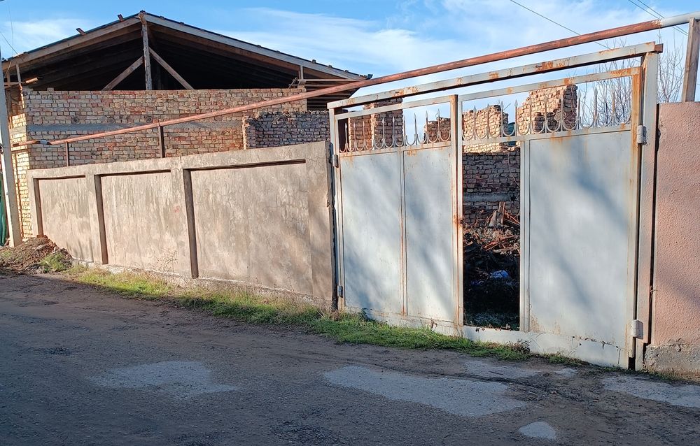 Срочно "Земельный участок 5,5 сотки", Кибрай, махалла Ором .