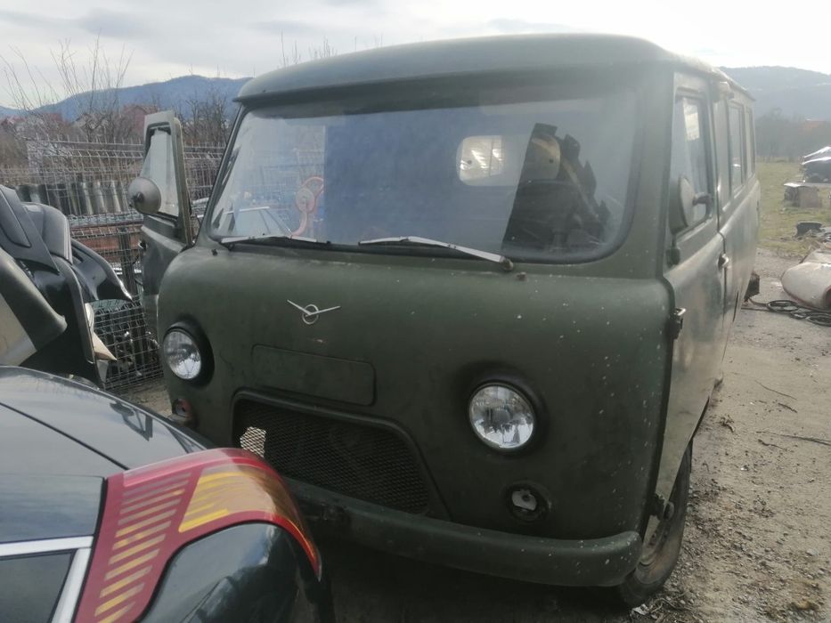 Vand Uaz 452 militar an 1971 perfect functional refacut 4x4