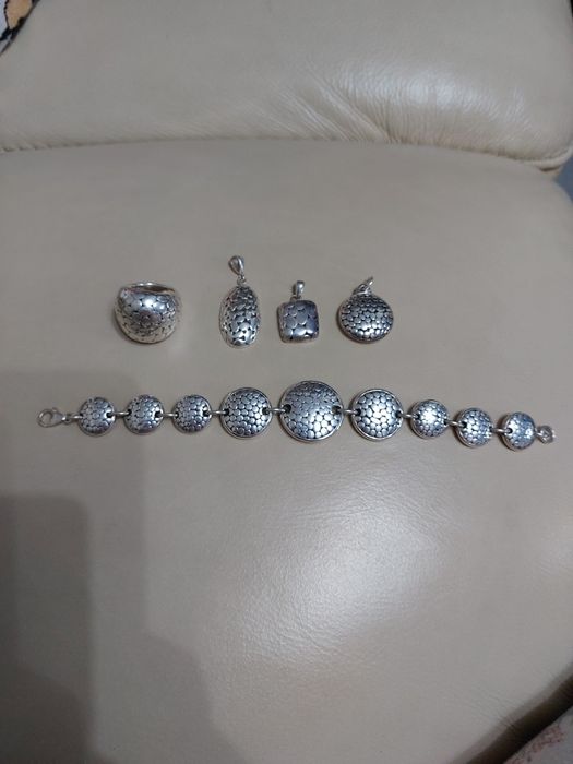 Vând set superb din argint 925