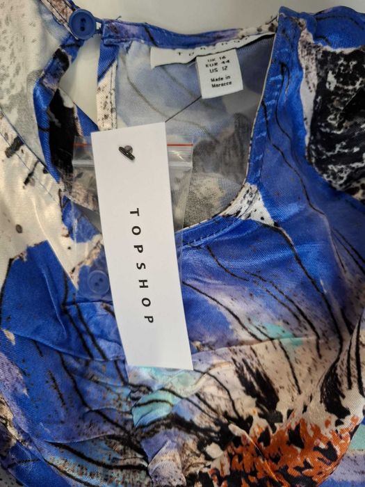 Rochita albastru aprins asimetrica