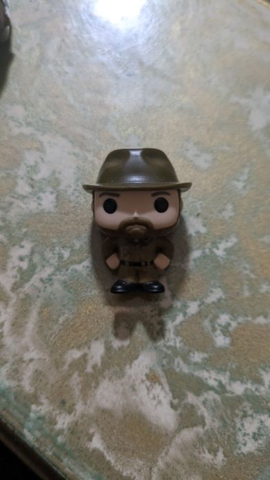 Фигурки из коллекции очень странные дела