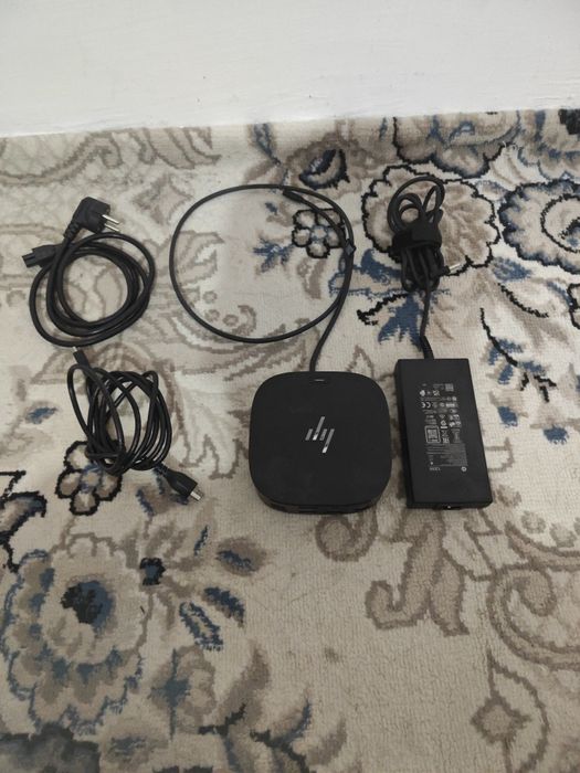 Док-станция HP USB-C G5 (5TW10AA)
Для ноутбуков: HP, Apple, Dell, Leno