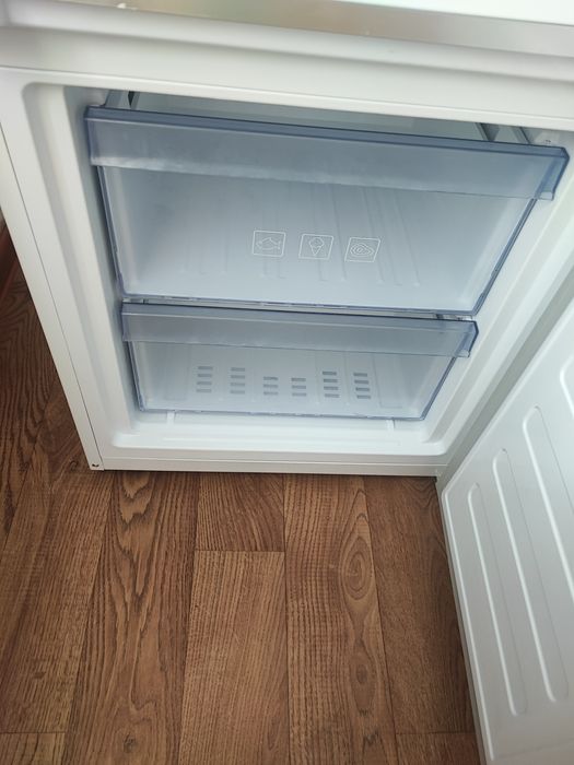 Продам холодильник в отличном состоянии