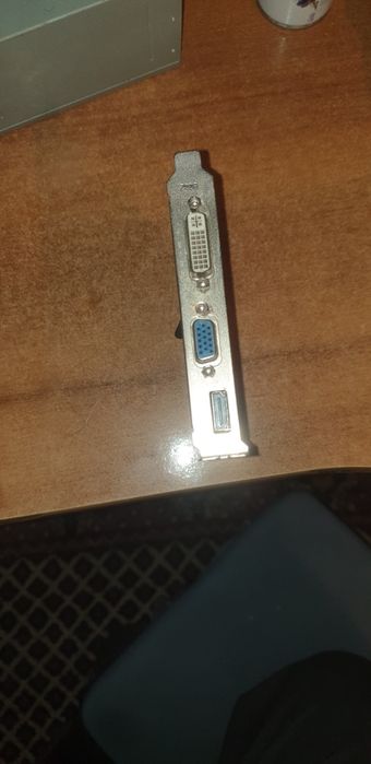 Видеокарта GeForce GT 440 4гб