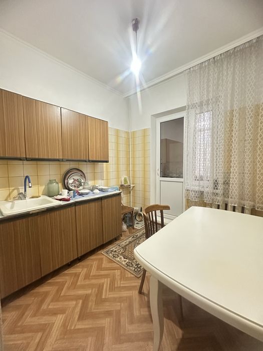 Продам 3 комнатную квартиру