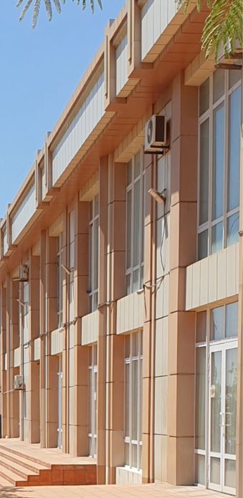 Ibn Sinoda 2 etaj+ padval 675kv bino, ishlatishga tayyor xolatda. 3,3S